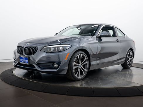 Used 2020 BMW 230i xDrive Coupe w/ Premium Package AWD/4WD image 7