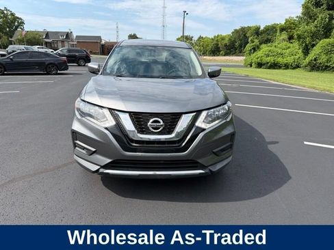 Used 2017 Nissan Rogue S AWD/4WD image 2