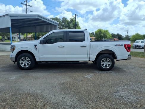 Used 2023 Ford F150 XLT AWD/4WD image 2