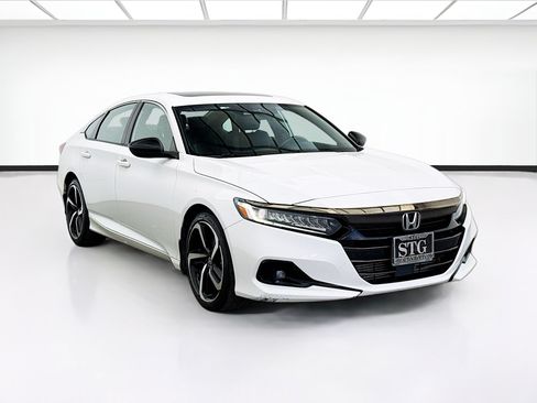Used 2022 Honda Accord Sport image 3
