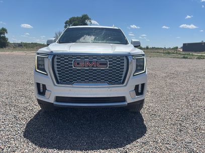 Used 2021 GMC Yukon XL Denali w/ Denali Ultimate Package
