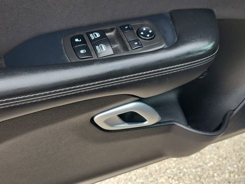 Used 2023 Dodge Challenger SXT w/ Blacktop Package image 13