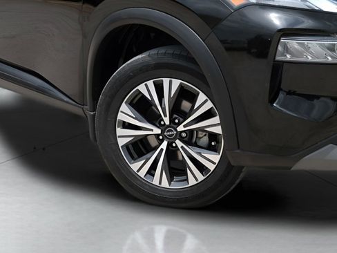 Used 2023 Nissan Rogue SV FWD image 35