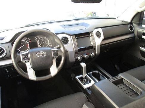 Used 2014 Toyota Tundra SR5 w/ SR5 Upgrade Package RWD image 8
