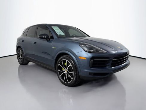 Used 2019 Porsche Cayenne E-Hybrid AWD/4WD image 3