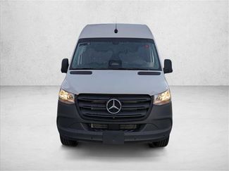 Used 2025 Mercedes-Benz Sprinter 2500 video 2
