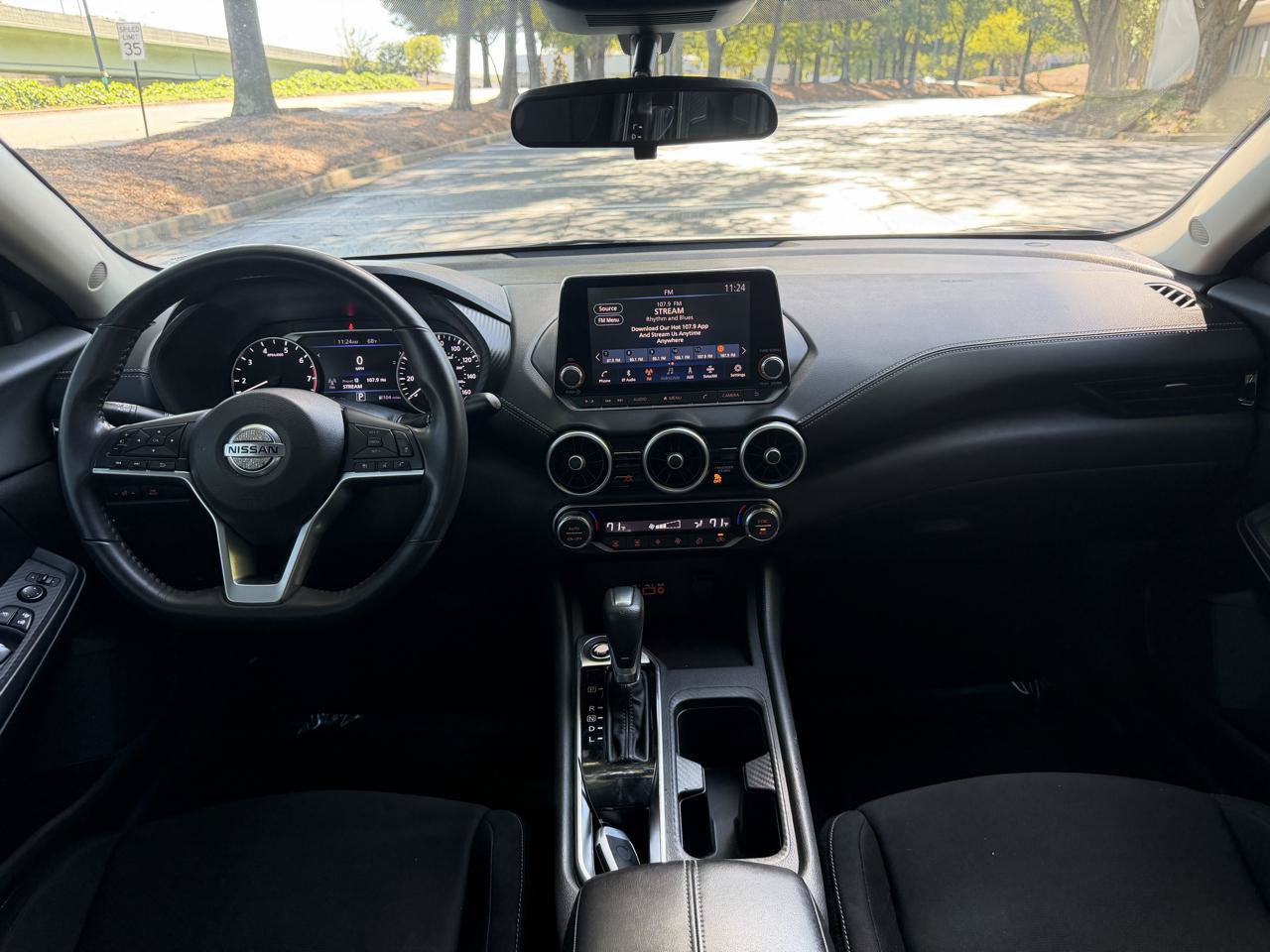 Used 2021 Nissan Sentra SV FWD image 24