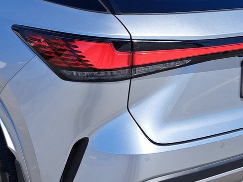 Used 2024 Lexus RX 350h w/ Convenience Package AWD/4WD image 38