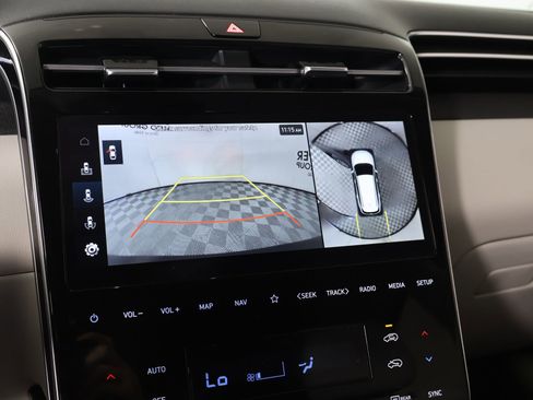 Certified 2023 Hyundai Tucson Limited image 6