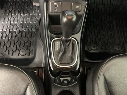 Used 2021 Jeep Compass Latitude image 14