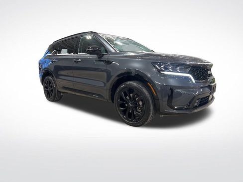 Certified 2023 Kia Sorento SX image 3