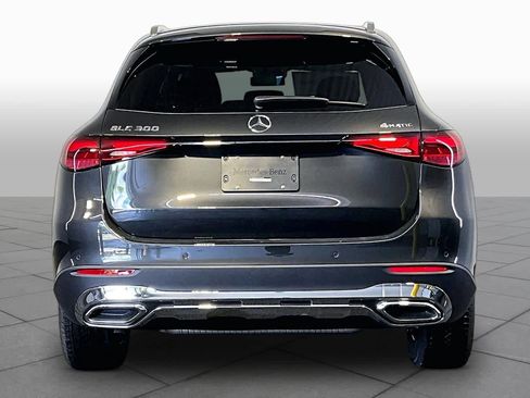 New 2026 Mercedes-Benz GLC 300 4MATIC image 4