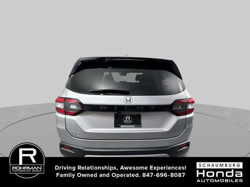 Used 2025 Honda Pilot EX-L image 34