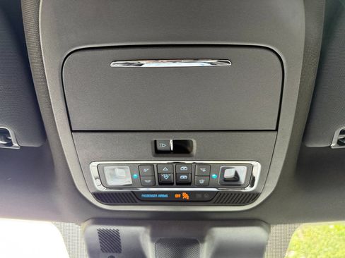 New 2025 Ford F150 Lightning Platinum image 69