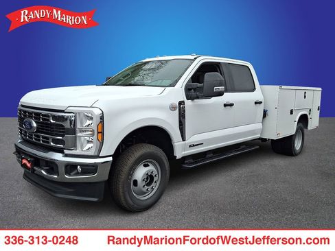 New 2025 Ford F350 XL w/ XL Chrome Package image 1