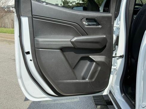 New 2026 GMC Canyon Elevation w/ Convenience Package image 23