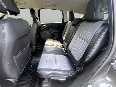 Used 2018 Ford Escape SE w/ SE Sport Appearance Package AWD/4WD image 21