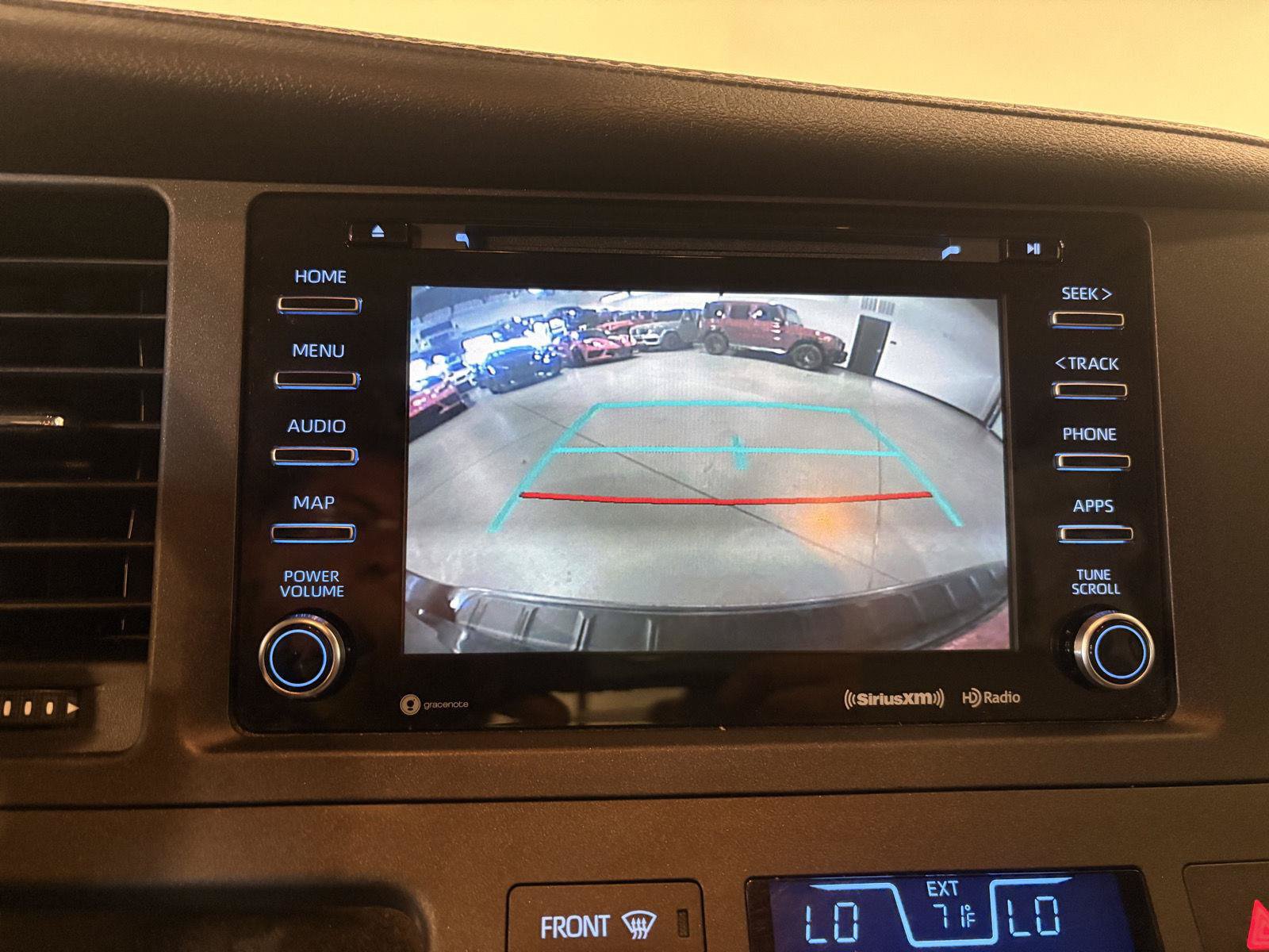 Used 2018 Toyota Sienna XLE Premium w/ Carpet Mat Package AWD/4WD image 24