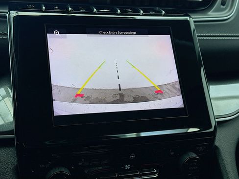 Used 2022 Jeep Grand Cherokee L Laredo w/ Luxury Tech Group I image 10