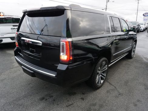 Used 2018 GMC Yukon XL Denali w/ Denali Ultimate Package image 7