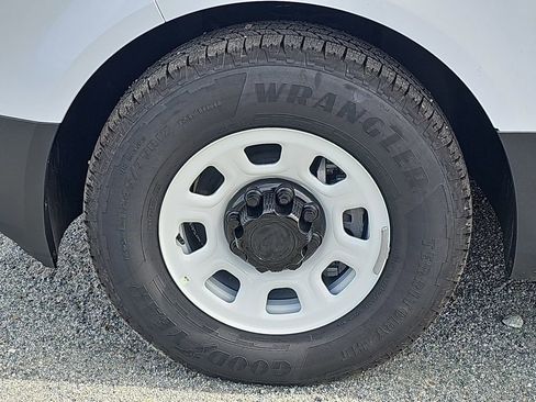 New 2025 Chevrolet Brightdrop 400 image 34