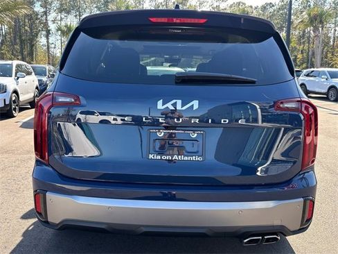 New 2025 Kia Telluride S image 11