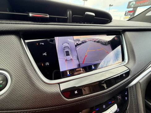 Used 2024 Cadillac XT5 Sportv w/ Technology Package AWD/4WD image 18