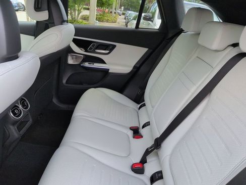New 2026 Mercedes-Benz GLC 300 image 14