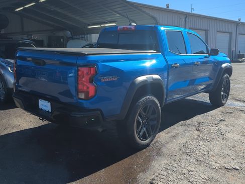 Used 2024 Chevrolet Colorado Trail Boss image 4