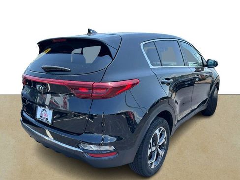 Used 2020 Kia Sportage LX AWD/4WD image 4
