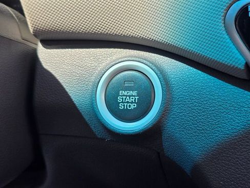 Used 2019 Hyundai Ioniq SEL FWD image 34