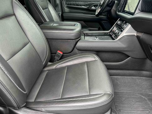 Used 2023 GMC Yukon Denali AWD/4WD image 26