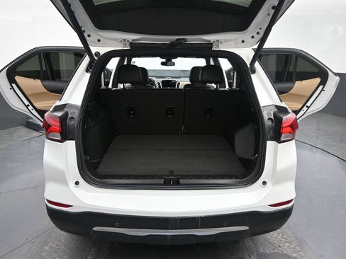 Used 2022 Chevrolet Equinox Premier FWD image 33