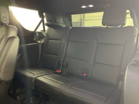 Used 2021 Chevrolet Tahoe Z71 image 28