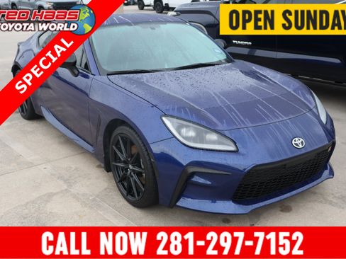 Used 2025 Toyota GR86 Premium RWD image 1