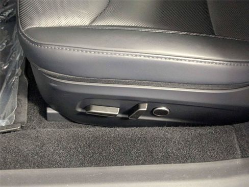 Used 2025 Tesla Model 3 RWD image 13