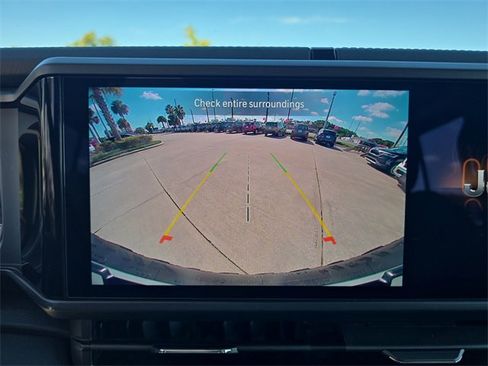 Used 2024 Jeep Wrangler Unlimited Rubicon image 18