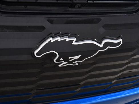 Used 2025 Ford Mustang Mach-E Premium w/ Sport Appearance Package image 21