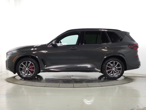 Used 2026 BMW X5 xDrive40i w/ M Sport Package AWD/4WD image 4