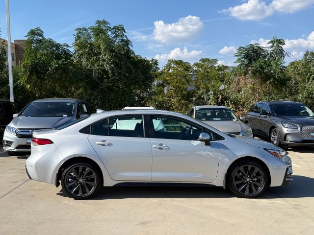 Used 2026 Toyota Corolla SE FWD image 7