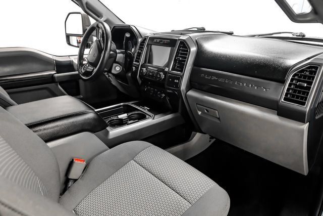 Used 2017 Ford F250 XLT w/ XLT Value Package AWD/4WD image 17