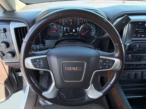 Used 2018 GMC Sierra 1500 SLT w/ SLT Premium Package AWD/4WD image 16