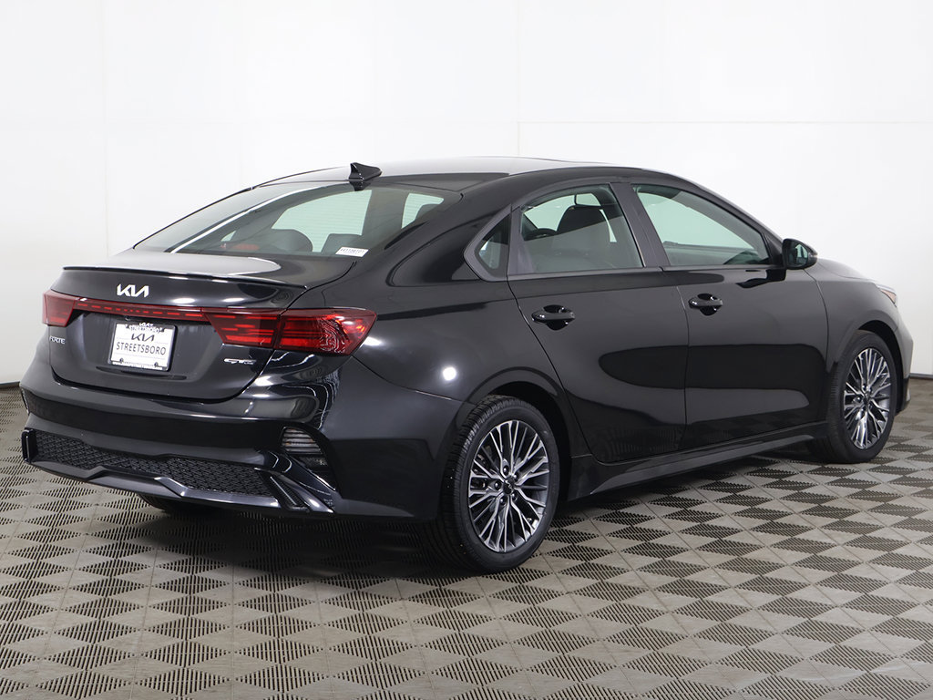 Used 2022 Kia Forte GT-Line w/ GT-Line Premium Package FWD image 11