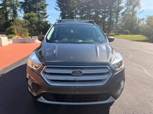 Used 2018 Ford Escape SE AWD/4WD image 3
