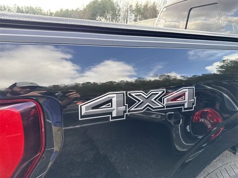 Used 2023 Ford F150 Lariat w/ Equipment Group 502A High image 14