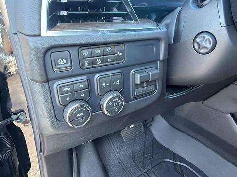 New 2026 Chevrolet Suburban High Country AWD/4WD image 23