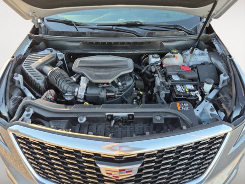 Used 2021 Cadillac XT5 Premium Luxury image 31