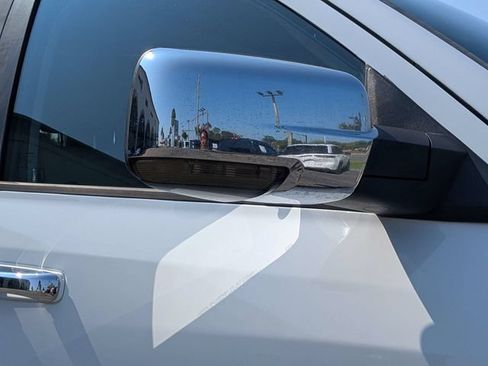 Used 2014 RAM 1500 Laramie AWD/4WD image 10