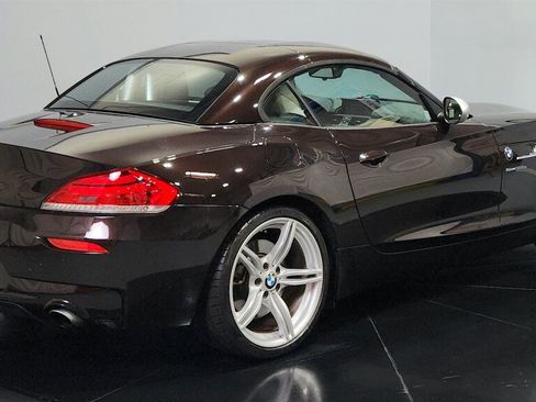 Used 2016 BMW Z4 sDrive35is RWD image 21