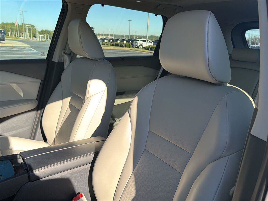 Used 2026 Nissan Rogue SV w/ SV Premium Package FWD image 11